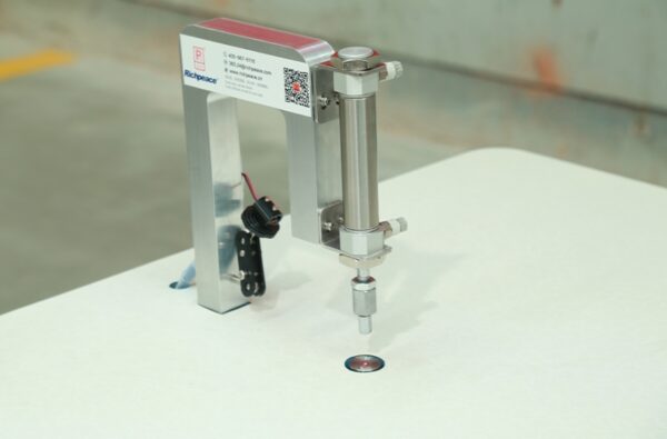 Twin Heads Earloop And Headband Manual Welding Machine - Image 2