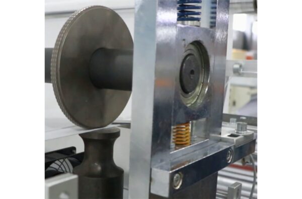 Disposable Sleeve Cover Machine - Image 2