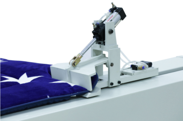 Mattress binding working station with pulling system - Image 2