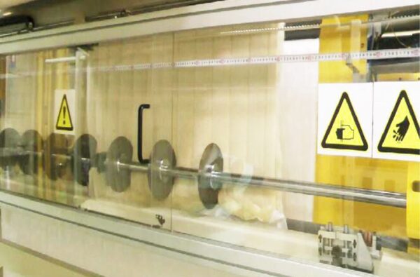 Richpeace High Speed Universal Cutting Machine - Image 4