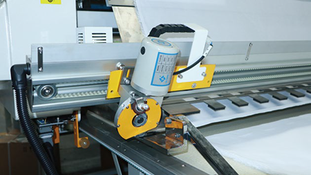 Richpeace-Automatic-Large-Hopper-Spreading-Machine5