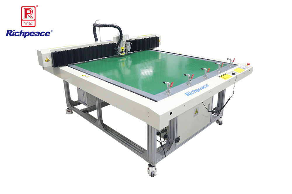 Richpeace-Computer-Template-Cutting-Machine