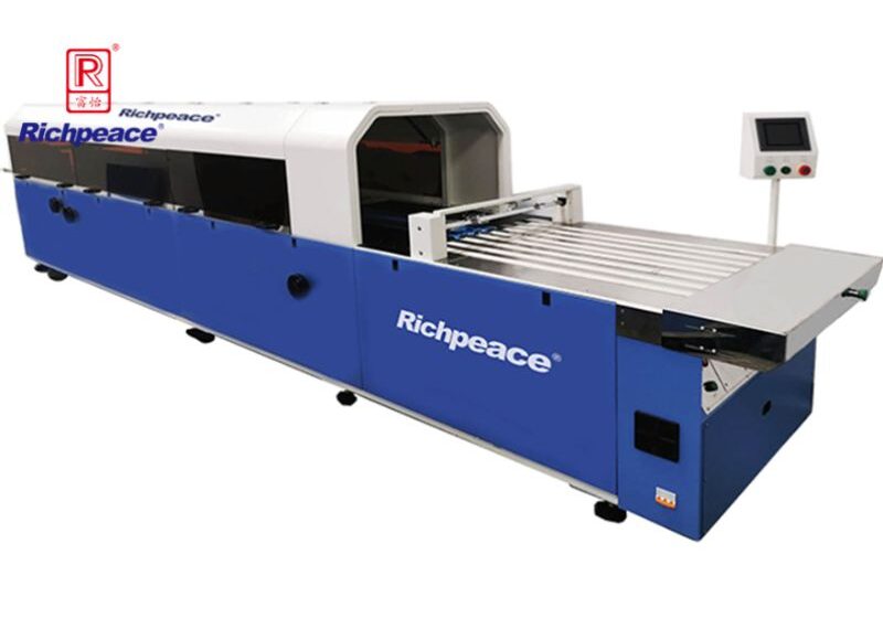 Richpeace Protective Clothing Folding Packaging Machine